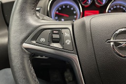 Valkoinen Opel ASTRA 2015 kuva 19.