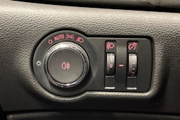 Valkoinen Opel ASTRA 2015 kuva 21.