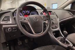 Valkoinen Opel ASTRA 2015 kuva 22.