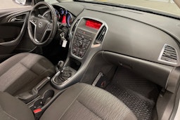 Valkoinen Opel ASTRA 2015 kuva 24.