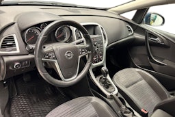 sininen Opel Astra 2015 kuva 6.