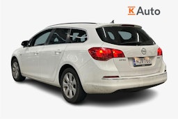 valkoinen Opel Astra 2015 kuva 2.
