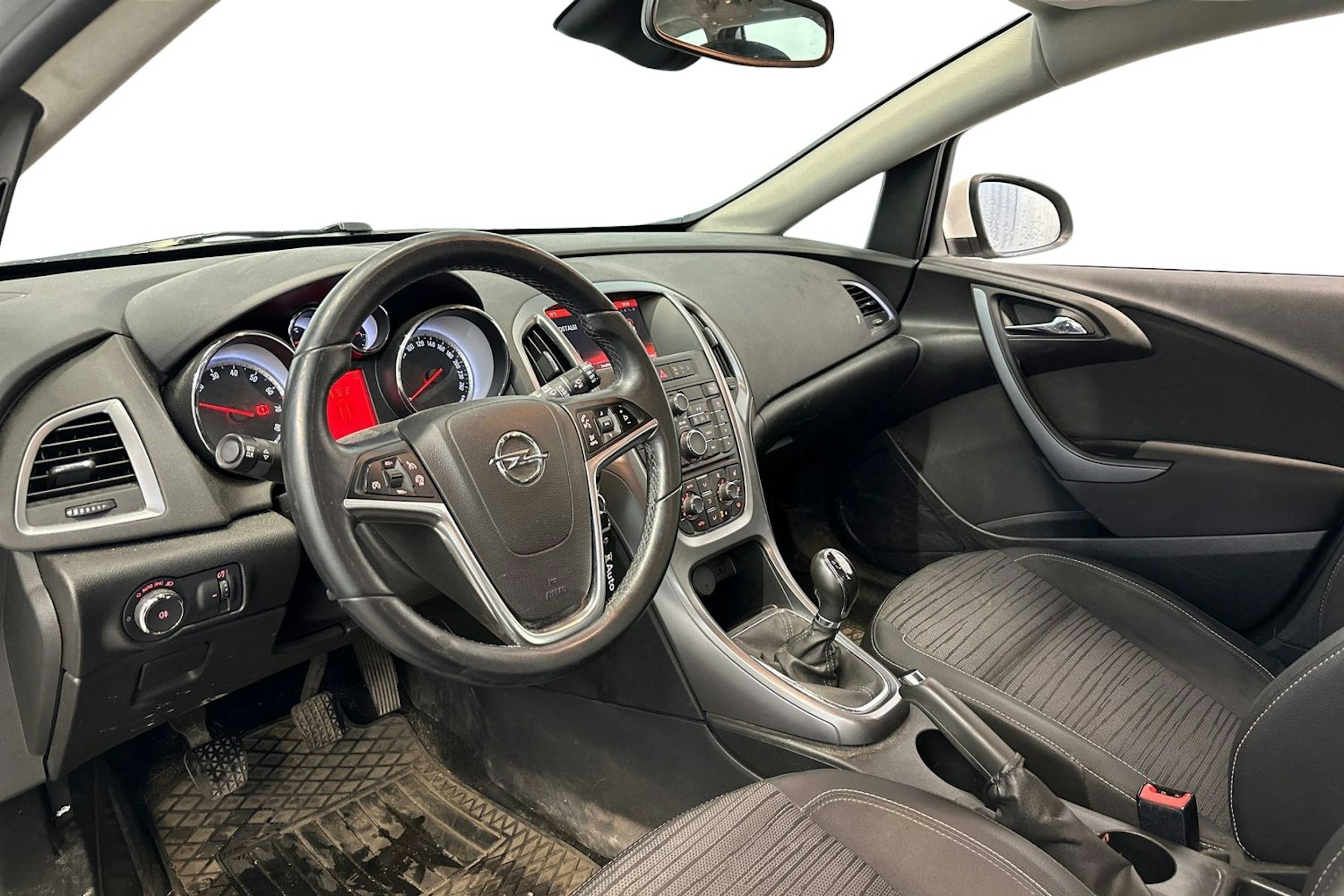Valkoinen Opel ASTRA 2015 kuva 3.