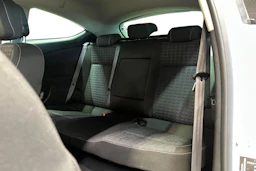valkoinen Opel Astra 2015 kuva 8.