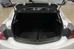 valkoinen Opel Astra 2015 kuva 22.