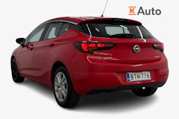 punainen Opel Astra 2016 kuva 2.