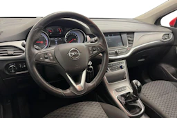 punainen Opel Astra 2016 kuva 6.