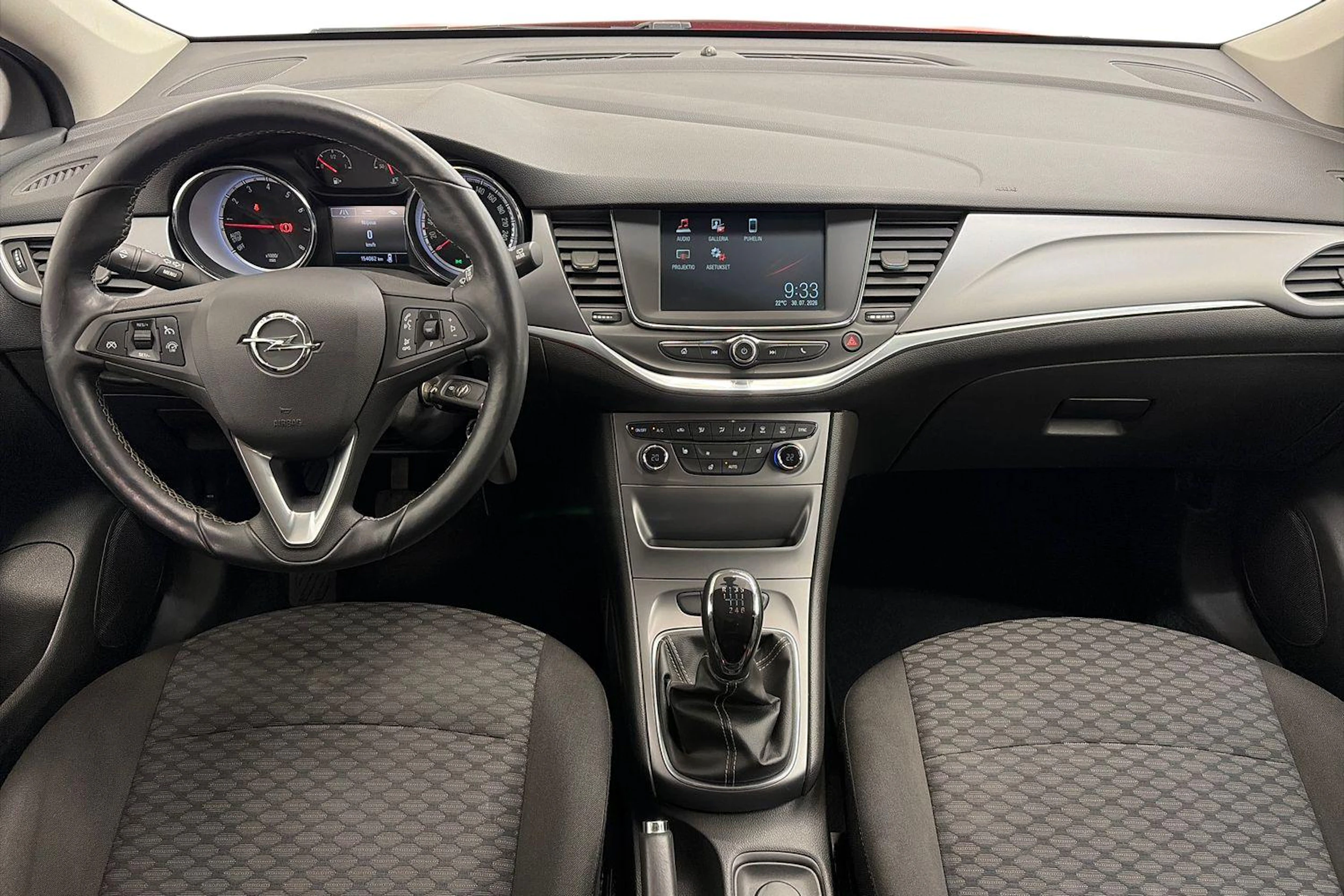 punainen Opel Astra 2016 kuva 7.