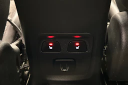 valkoinen Opel Astra 2017 kuva 23.