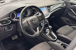 Valkoinen Opel ASTRA 2017 kuva 8.