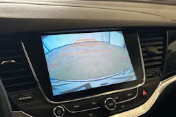 Valkoinen Opel ASTRA 2017 kuva 25.