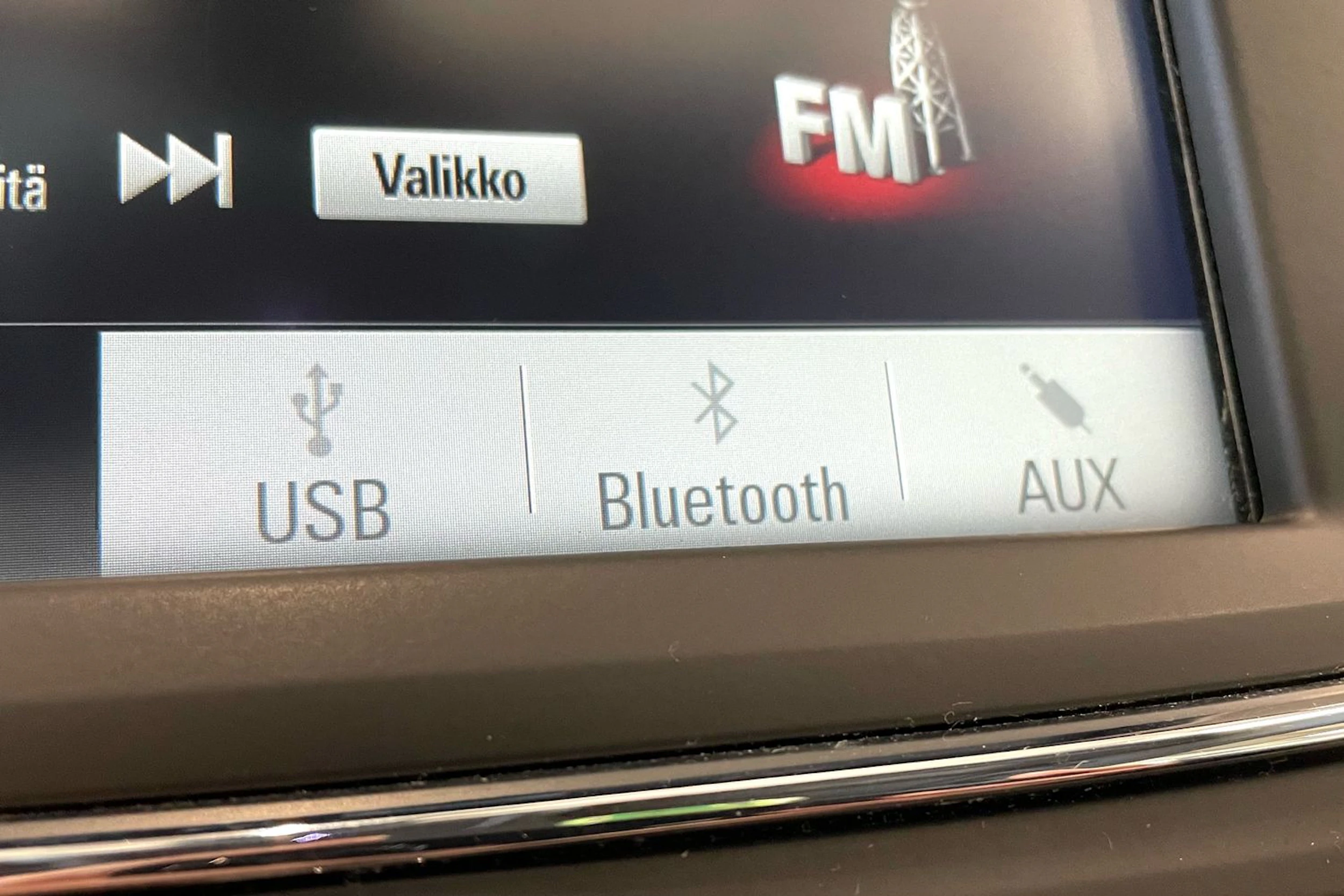 valkoinen Opel Astra 2016 kuva 18.