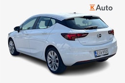 valkoinen Opel Astra 2016 kuva 2.
