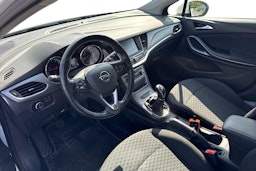 valkoinen Opel Astra 2016 kuva 3.