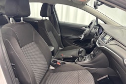 valkoinen Opel Astra 2016 kuva 13.