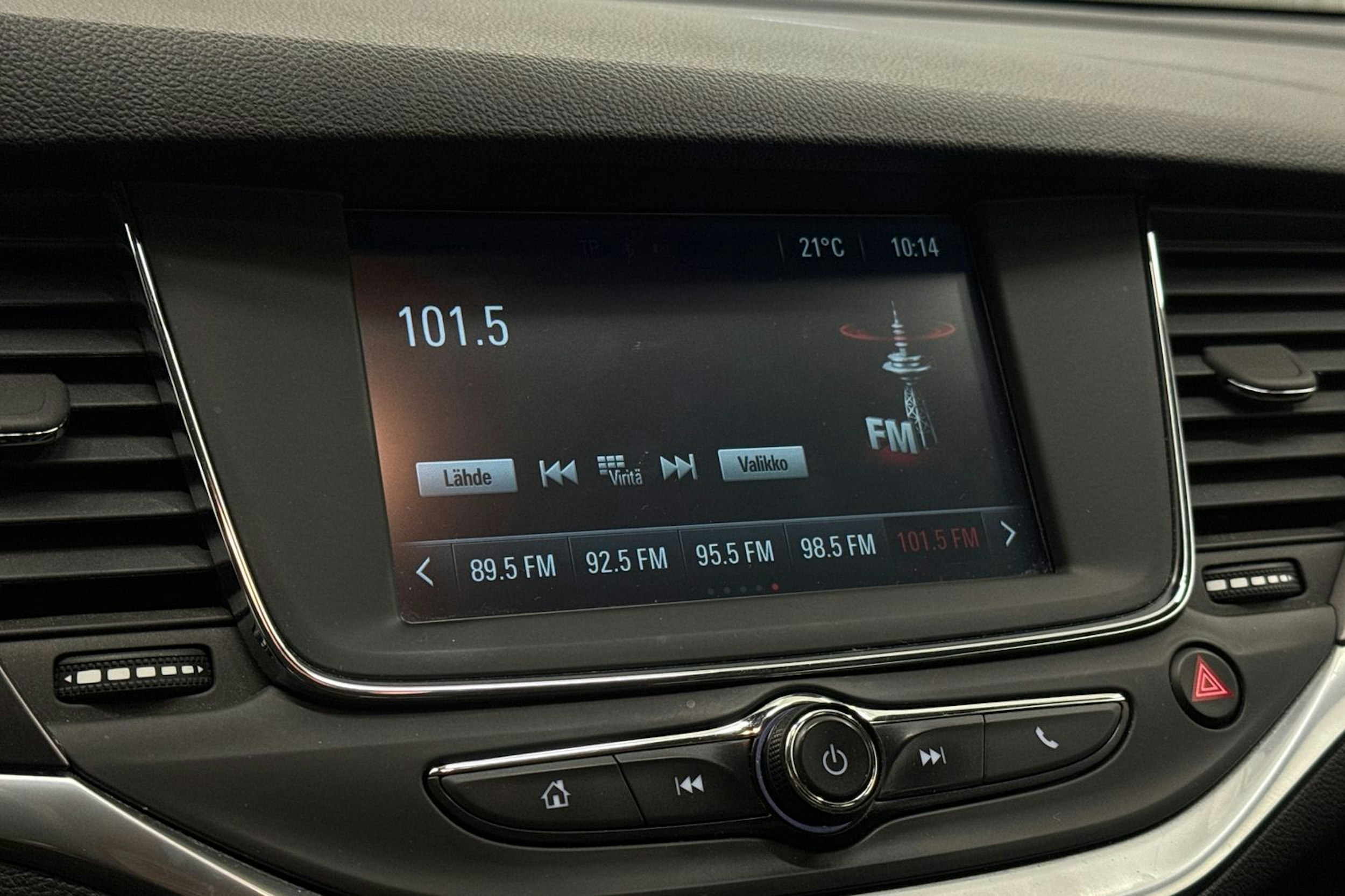 valkoinen Opel Astra 2016 kuva 21.