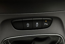 valkoinen Opel Astra 2016 kuva 32.