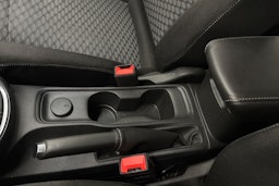 valkoinen Opel Astra 2016 kuva 33.