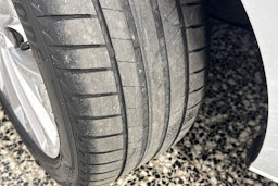 valkoinen Opel Astra 2016 kuva 36.