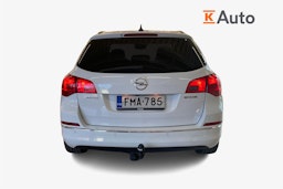 valkoinen Opel Astra 2016 kuva 3.