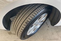 valkoinen Opel Astra 2016 kuva 13.