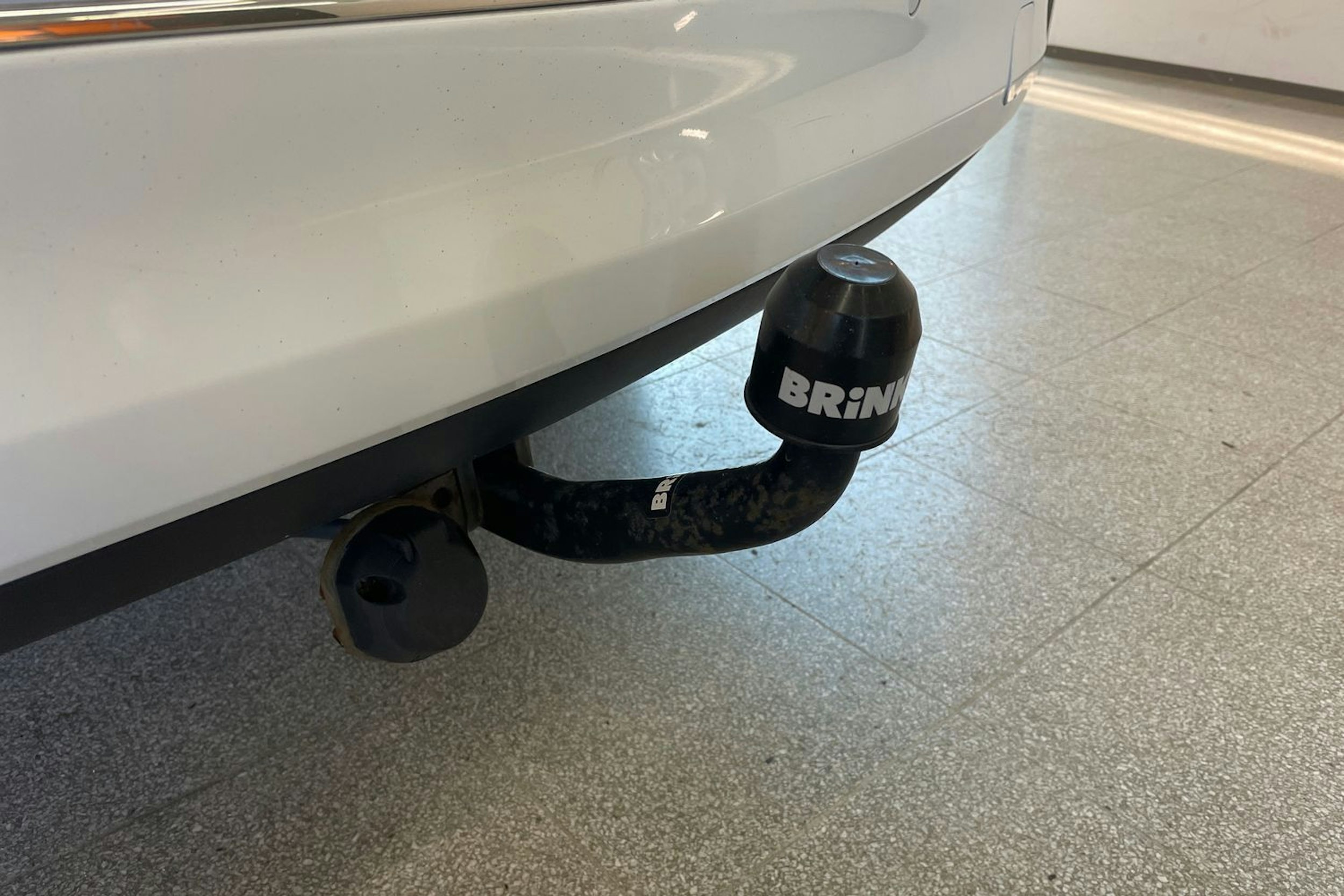 valkoinen Opel Astra 2016 kuva 21.
