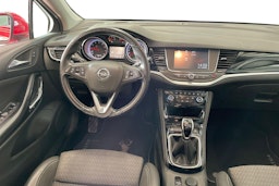 punainen Opel Astra 2016 kuva 9.