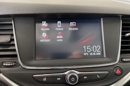 punainen Opel Astra 2016 kuva 21.