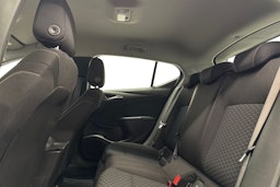 sininen Opel Astra 2016 kuva 10.