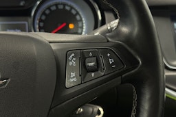 sininen Opel Astra 2016 kuva 19.