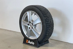 punainen Opel Astra 2016 kuva 10.