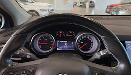 punainen Opel Astra 2016 kuva 12.