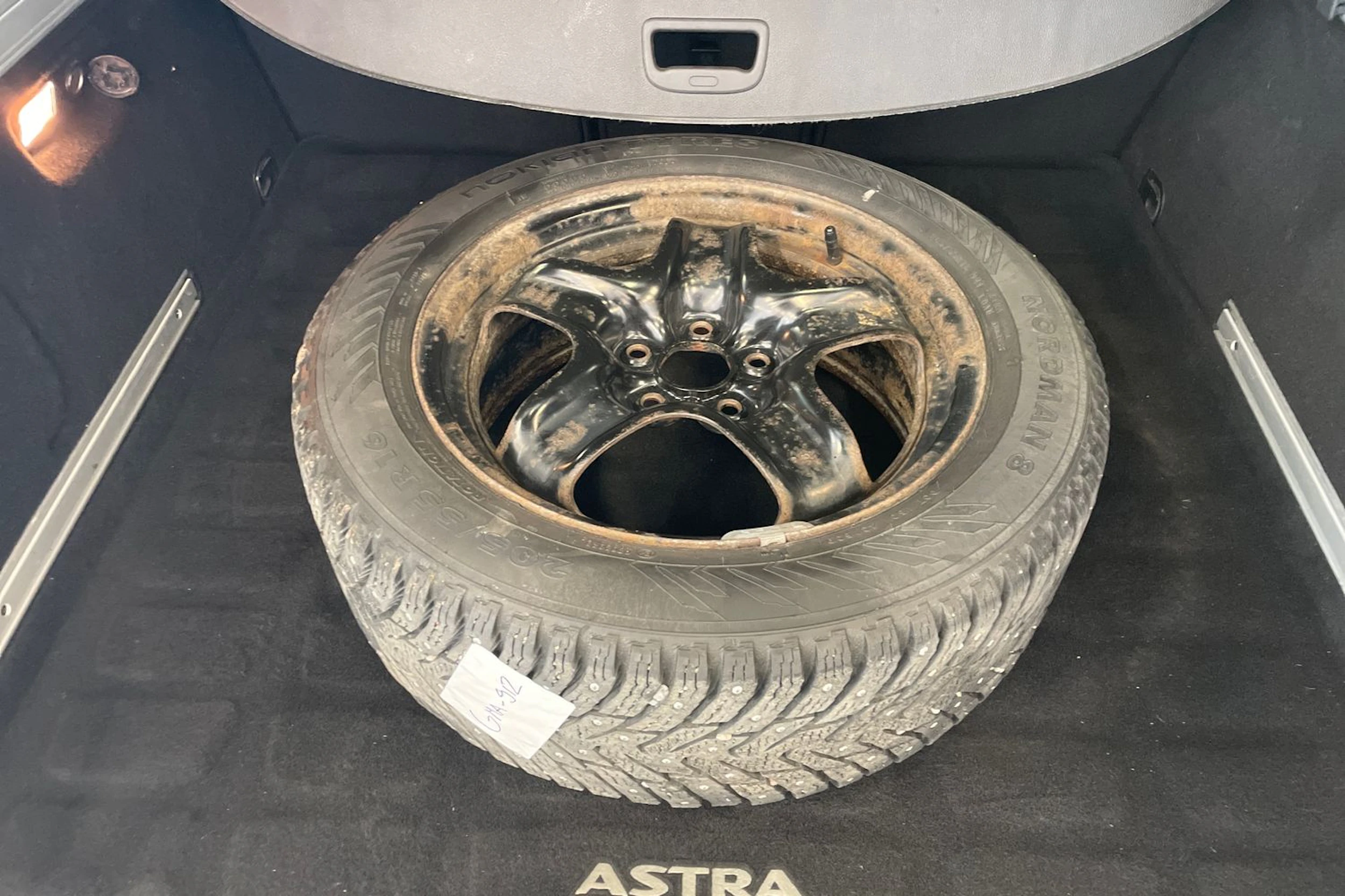 Harmaa Opel ASTRA 2016 kuva 10.