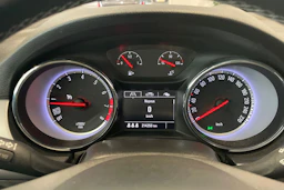 Harmaa Opel ASTRA 2016 kuva 15.