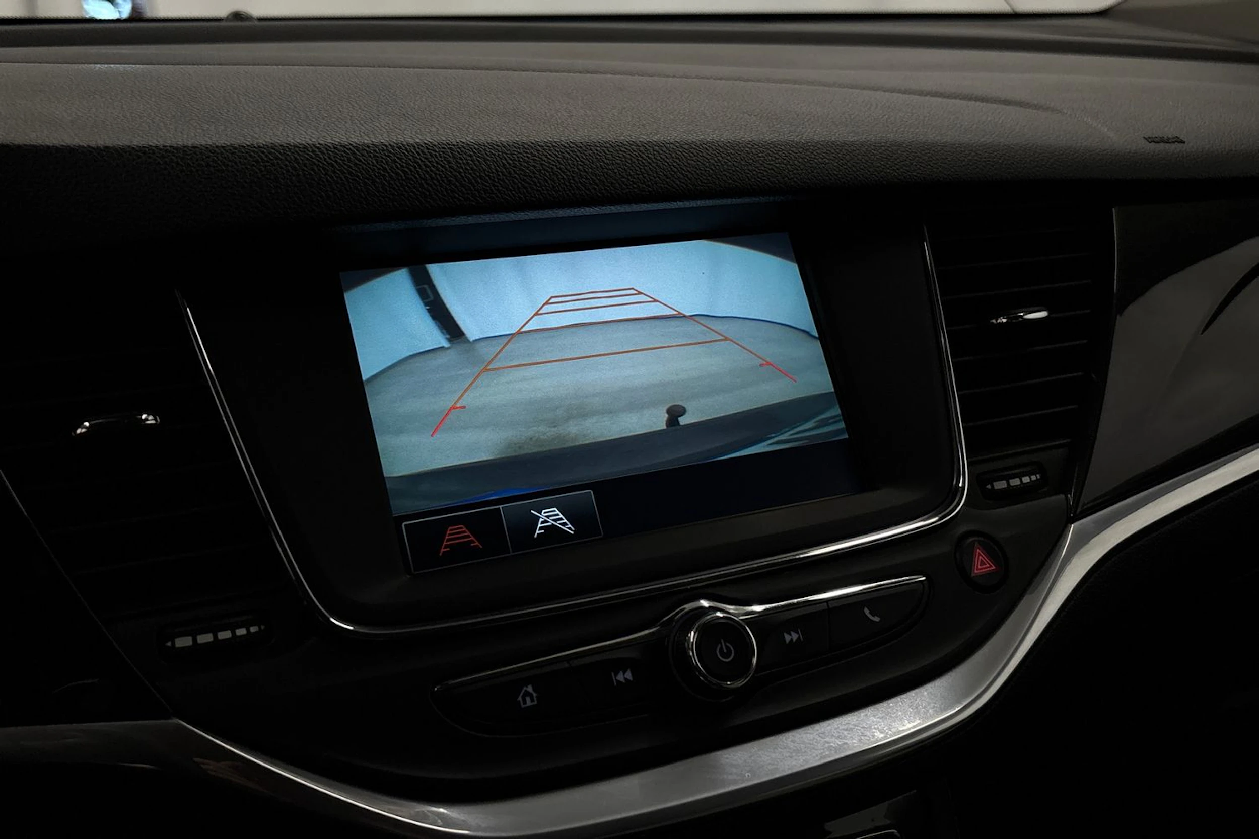 harmaa Opel Astra 2016 kuva 20.