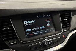 harmaa Opel Astra 2016 kuva 23.