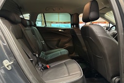 harmaa Opel Astra 2016 kuva 15.