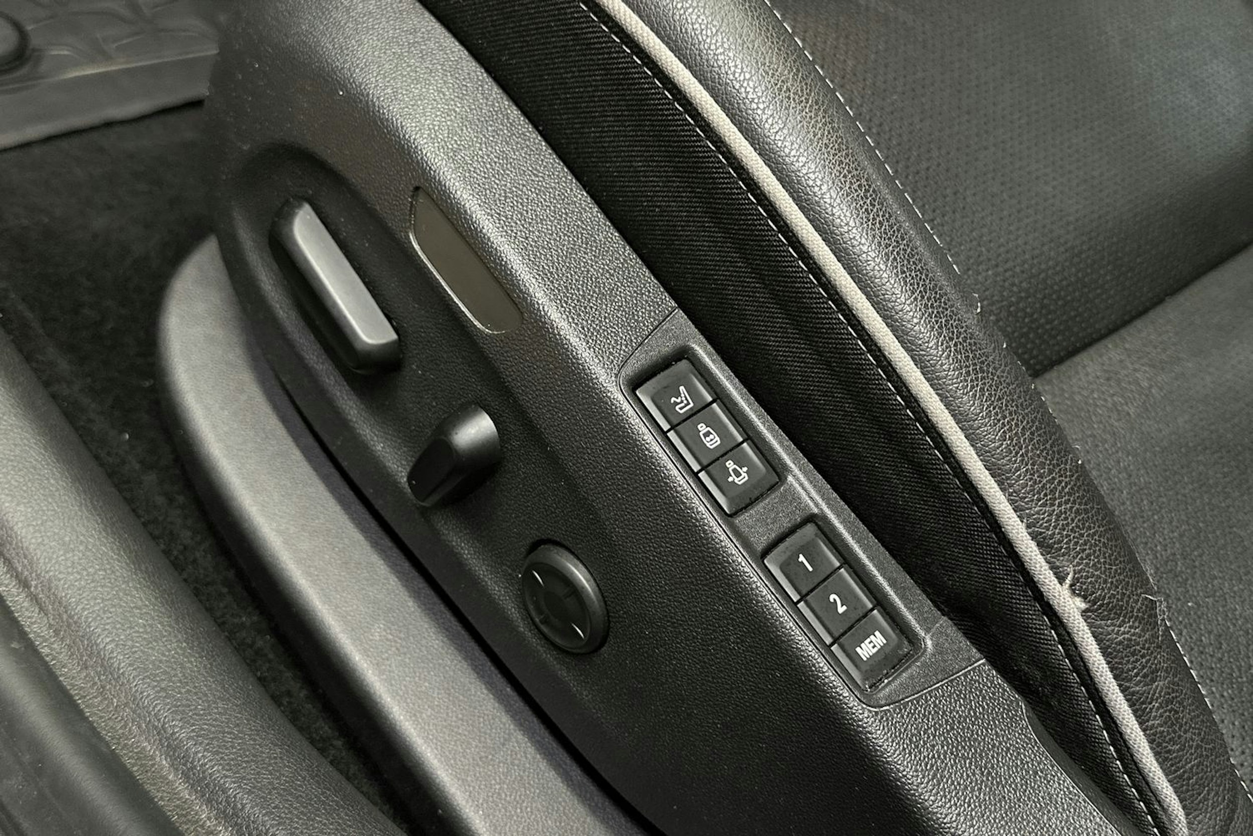 harmaa Opel Astra 2016 kuva 18.