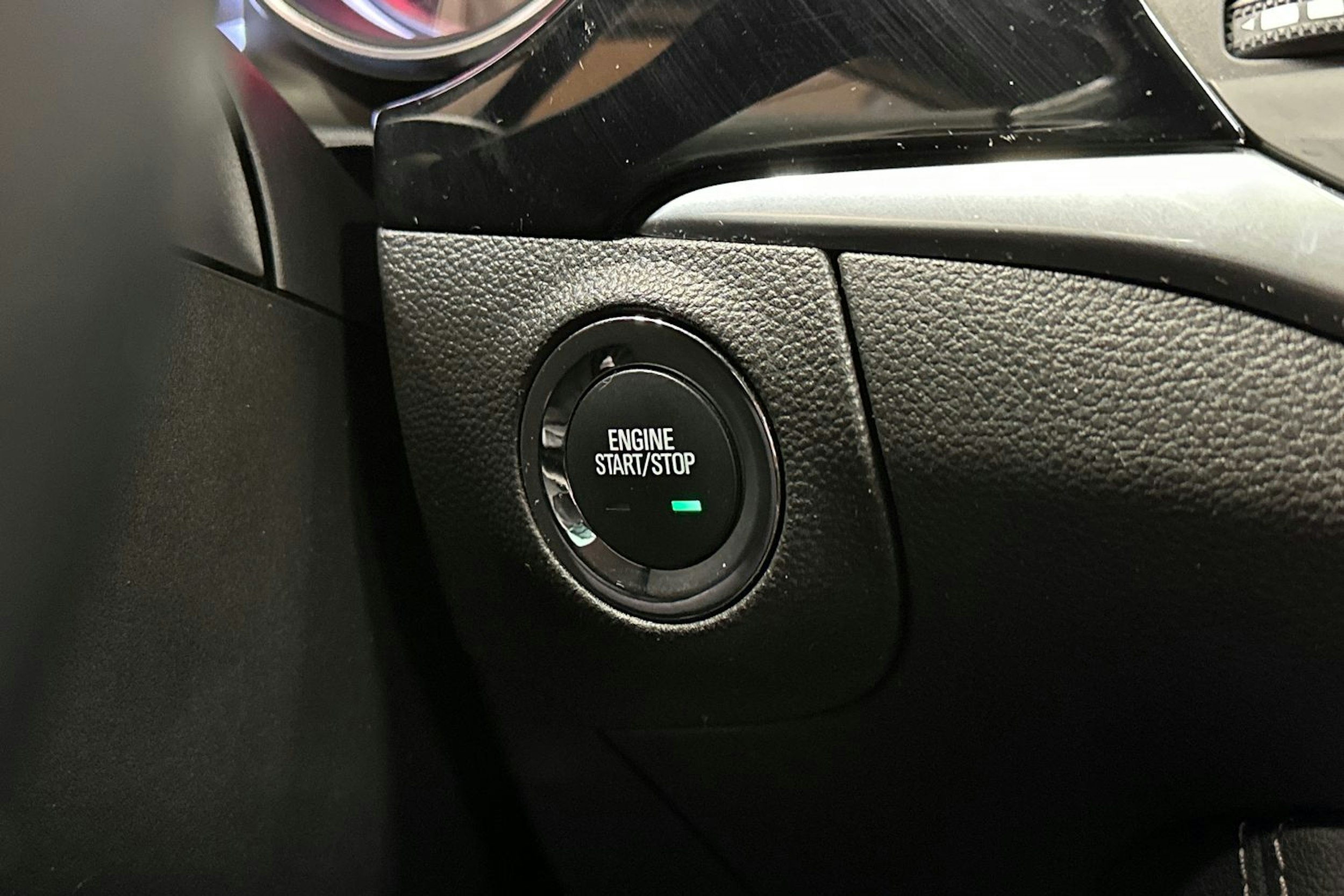 harmaa Opel Astra 2016 kuva 28.