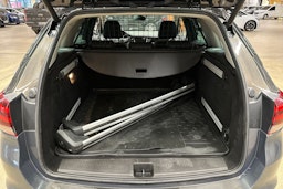 harmaa Opel Astra 2016 kuva 30.