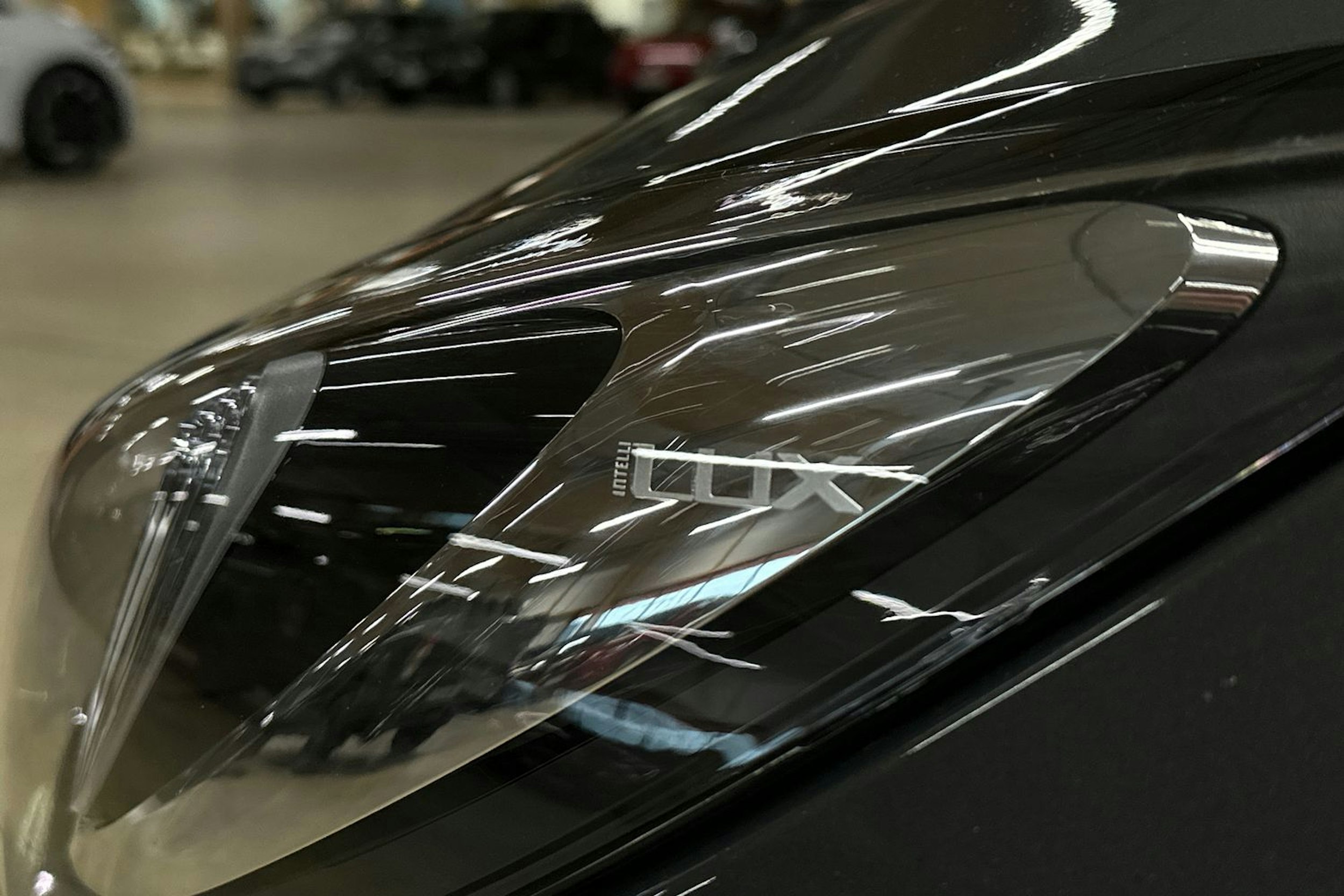 harmaa Opel Astra 2016 kuva 32.