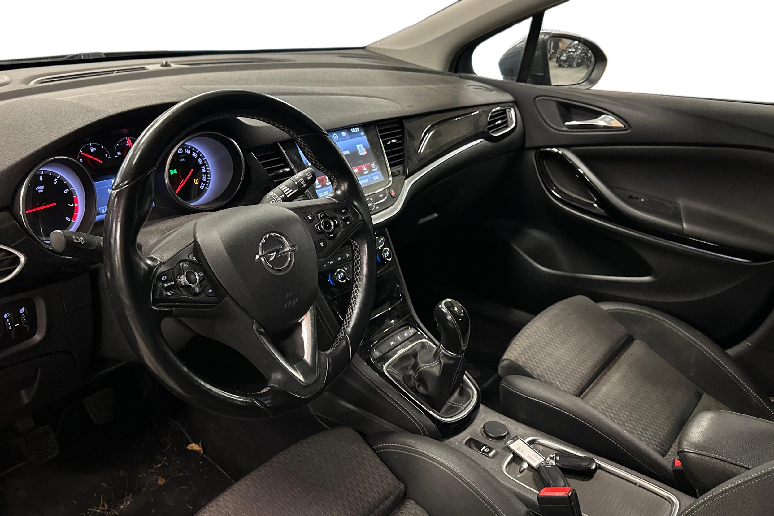 met. harmaa Opel Astra 2016 kuva 3.