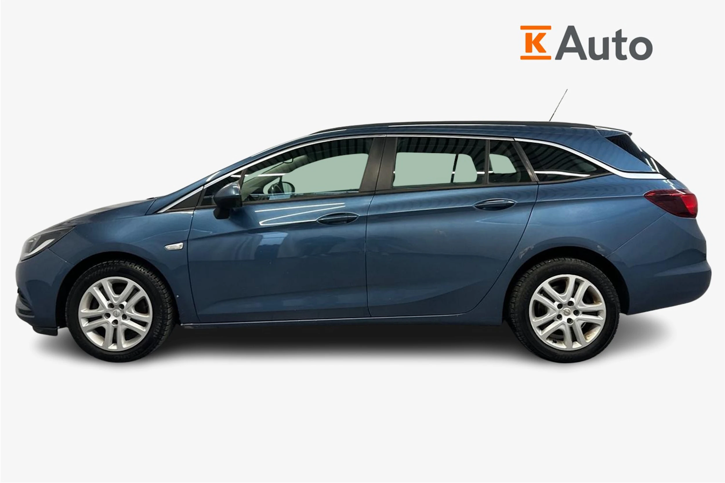 sininen Opel Astra 2016 kuva 5.