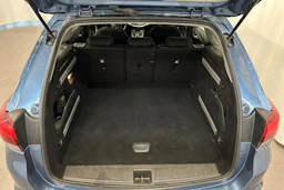 sininen Opel Astra 2016 kuva 11.