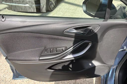 Sininen Opel ASTRA 2016 kuva 14.