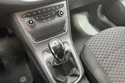 Sininen Opel ASTRA 2016 kuva 17.