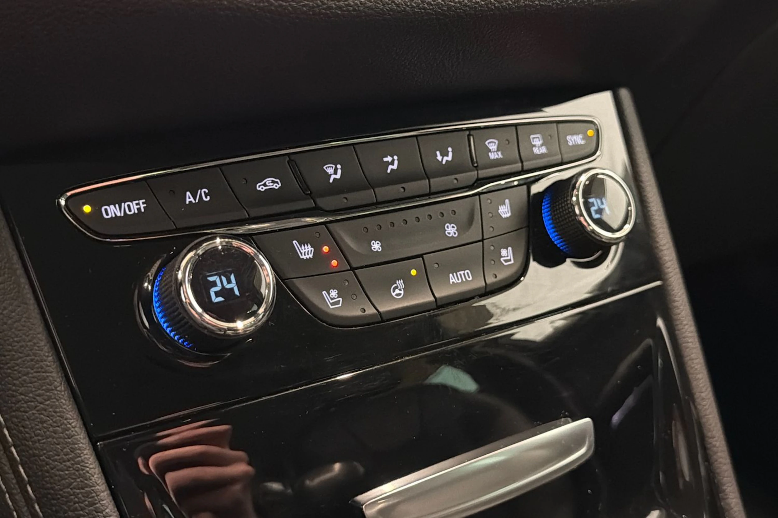 hopea Opel Astra 2016 kuva 14.