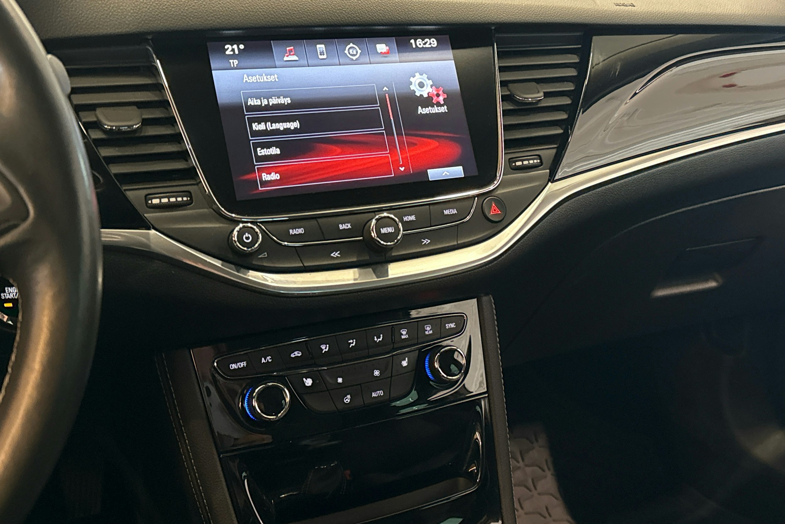 harmaa Opel Astra 2016 kuva 14.