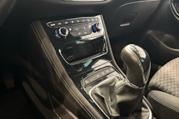 harmaa Opel Astra 2016 kuva 16.