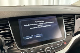 valkoinen Opel Astra 2016 kuva 23.